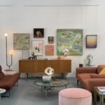 Shimmering love on the seabed